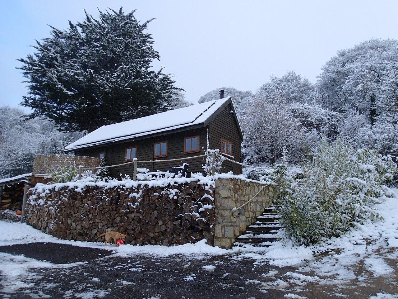 Rose Lodge In Winter Time Snow